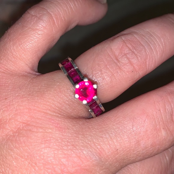 2 wedding sets and 1 engagement ring sizes 6.5-7 - Picture 3 of 4